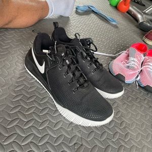 Nike volleyball shoe. Brand new. Size 12.5